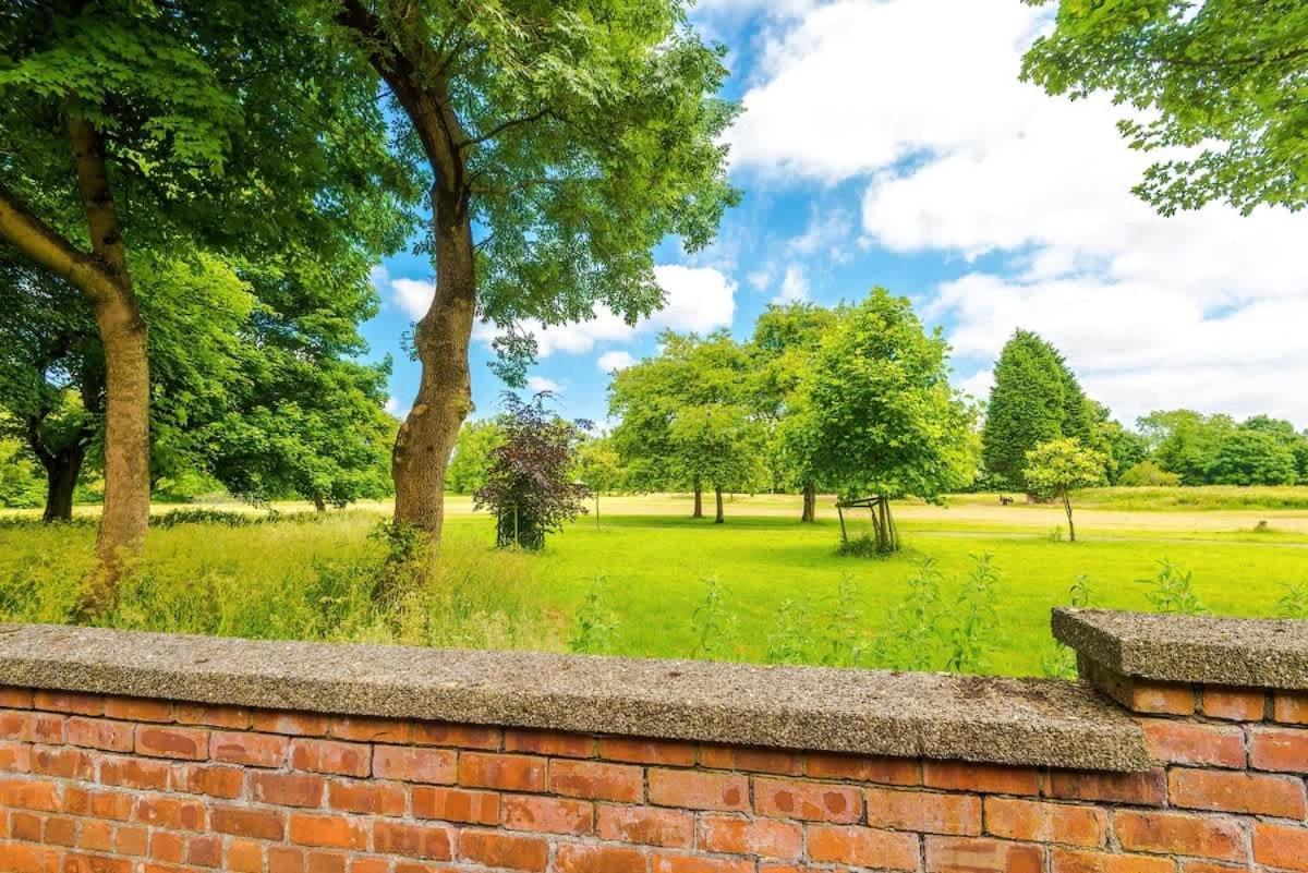 Manchester - Terraced Cottage Εξωτερικό φωτογραφία